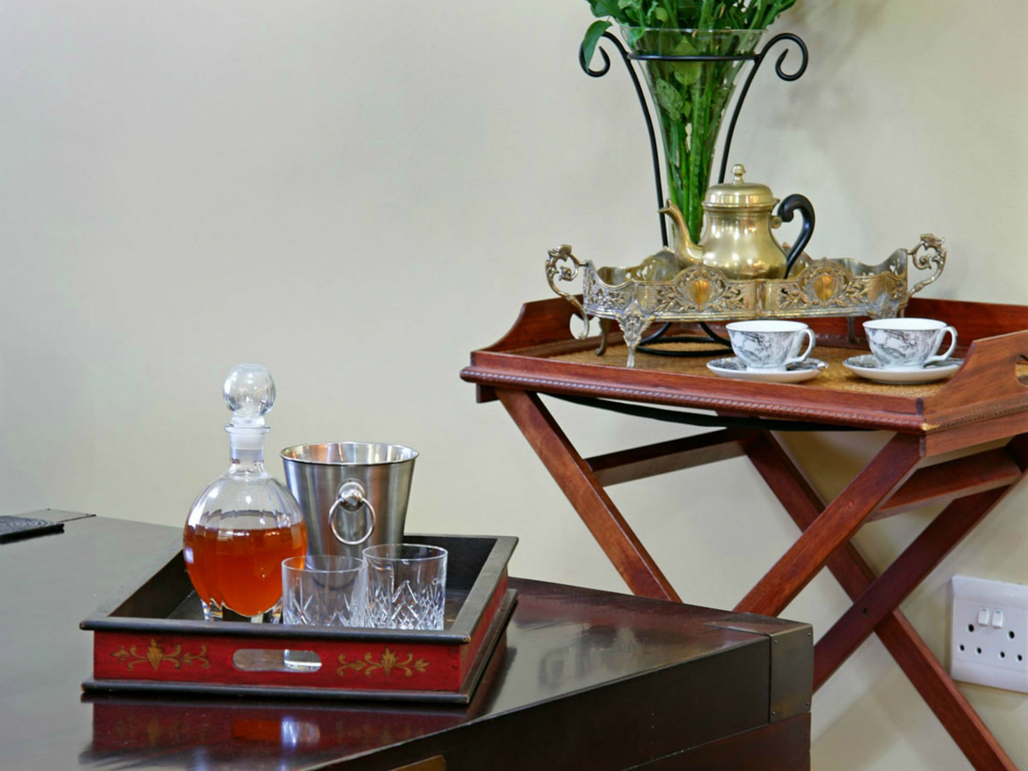 Shangri-La Manor Hoekwil Bagian luar foto